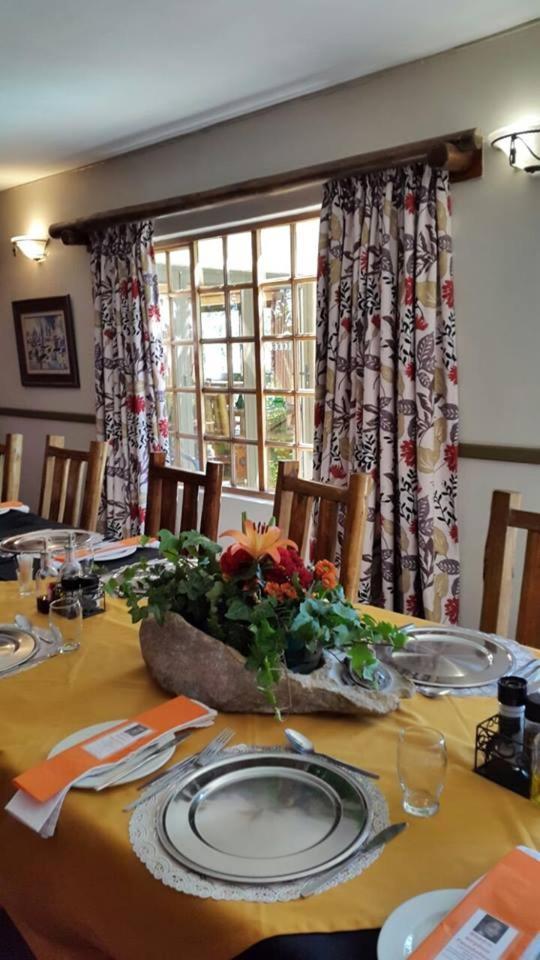 Riverside Lodge & Conference Center Aliwal North Extérieur photo